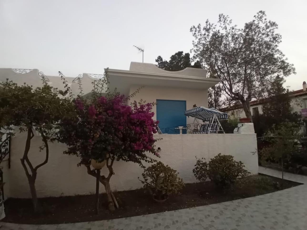 Villa Bouganville Oliveri Exterior photo